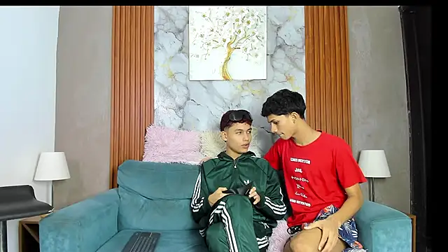 AVENGER_BOYS2026 Webcam-Show