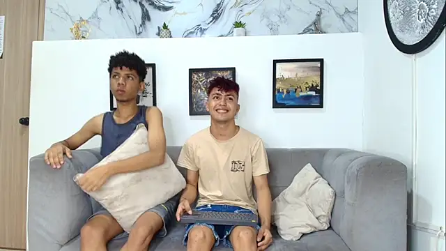 Webkamerová show AVENGER_BOYS2026