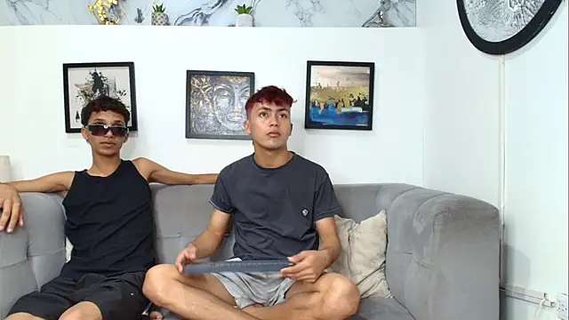 AVENGER_BOYS2026 Webcam show