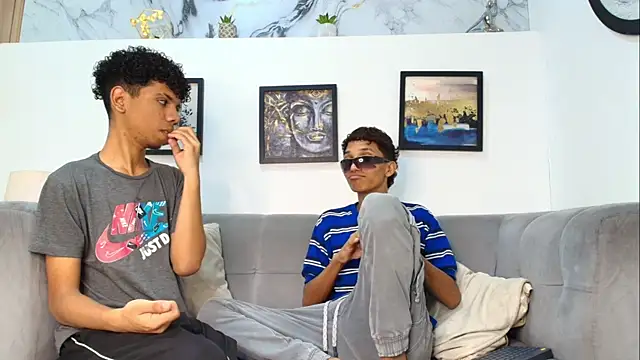 AVENGER_BOYS2026 Webcam Show