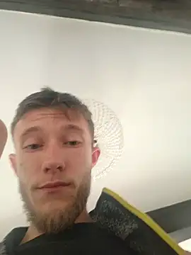 Andreas2335 Show Webcam