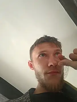 Andreas2335 Webcam show