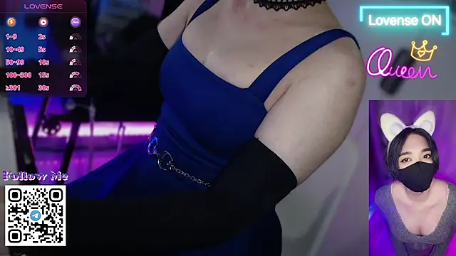 Show modela asiantransgirlsuki na web-kameri