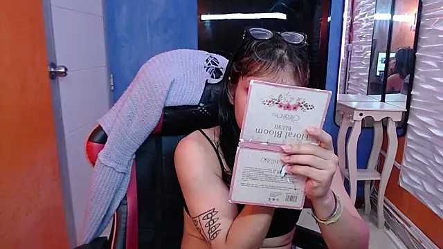 Show de lilith_ayanami na webcam
