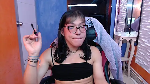 lilith_ayanami's Webcam Show