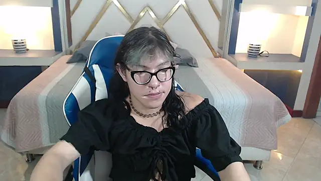 Show modela lilith_ayanami na web-kameri