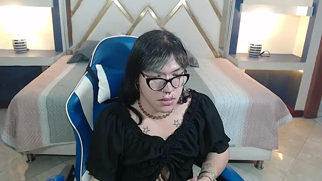 Show modela lilith_ayanami na web-kameri