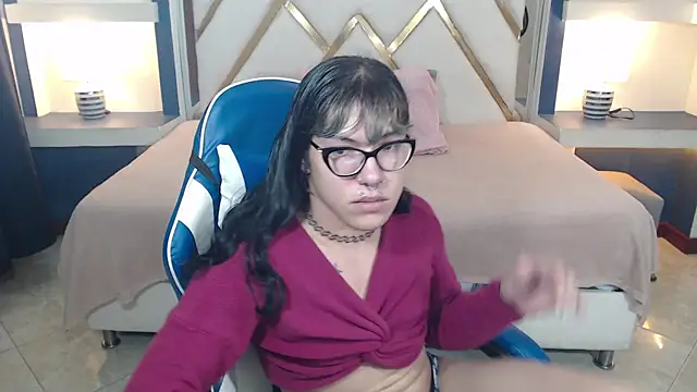 lilith_ayanami Show in webcam