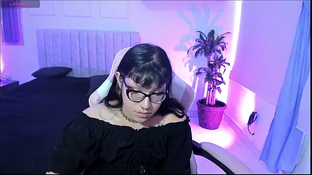 lilith_ayanami's Webcam Show