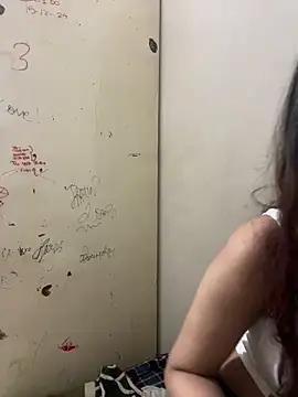 sanjna0122's Live XXX Chat