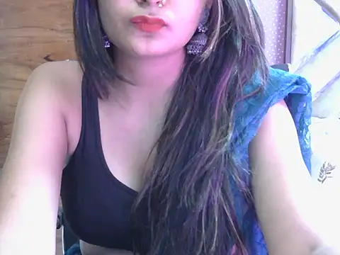 miss-riyaa élő XXX-chatje
