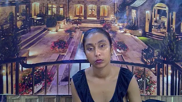 Webkamerová show IndianSexyButt