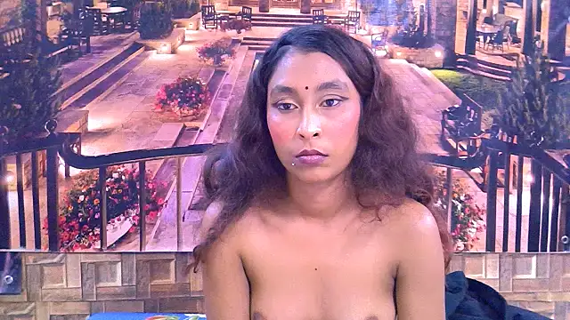 IndianSexyButt Webcam-Show