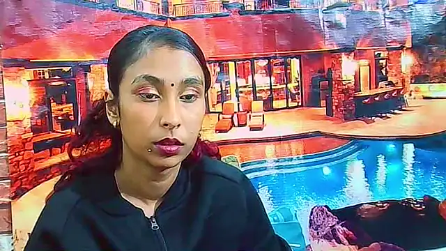 Chat XXX en directo de IndianSexyButt