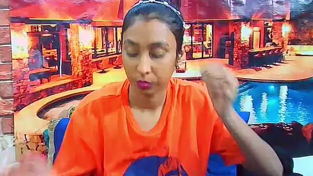 XXX chat uživo modela IndianSexyButt