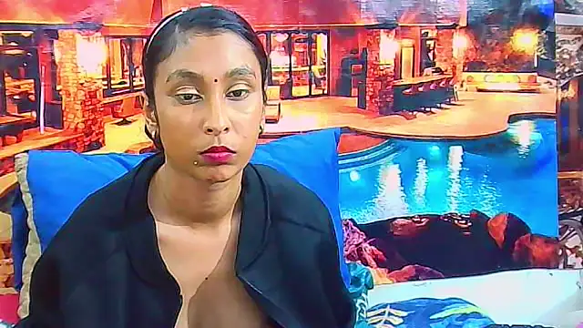 Chat XXX en directo de IndianSexyButt