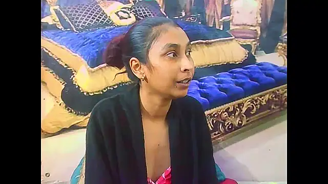 IndianSexyButt Chat XXX in diretta