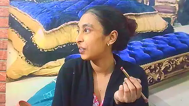 IndianSexyButt XXX чат на живо