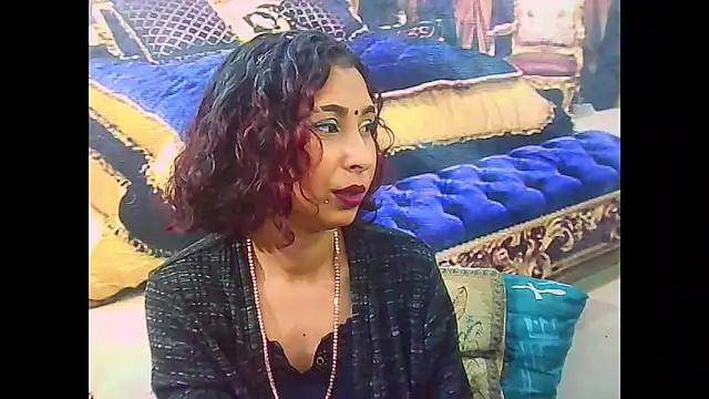 IndianSexyButt 라이브 XXX 채팅
