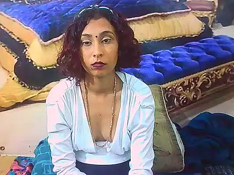 IndianSexyButt 现场XXX聊天