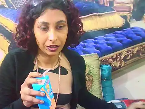 Chat XXX en directo de IndianSexyButt