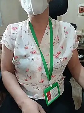 Lyna_sexy24 Show Webcam