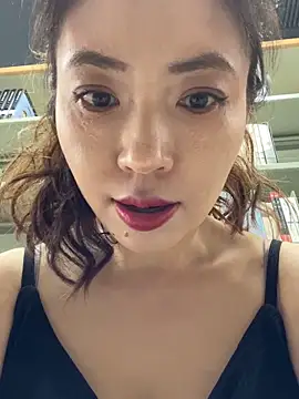 mimi_181's Webcam Show