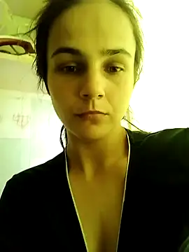 Jenevaonlovexq webcam show
