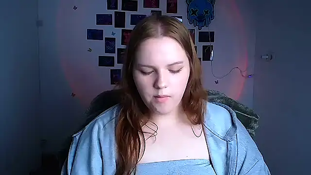 XXX chat uživo modela Kitty_Mia_Kitty