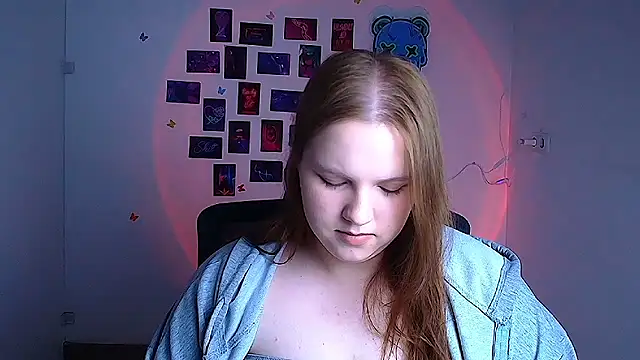 Kitty_Mia_Kitty's Live XXX Chat