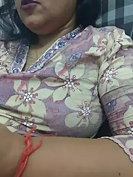 piryasharma005 Adlı Modelin Web Kamerası Şovu