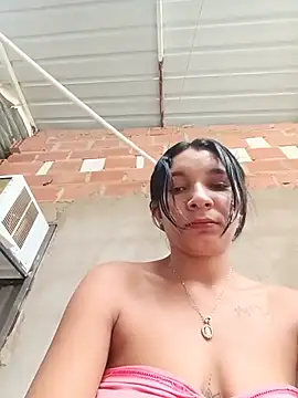chikivivi-'s Webcam Show