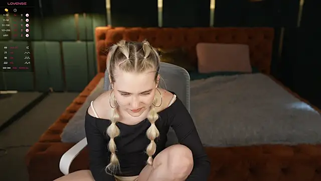 Orly_flame Webcam Show