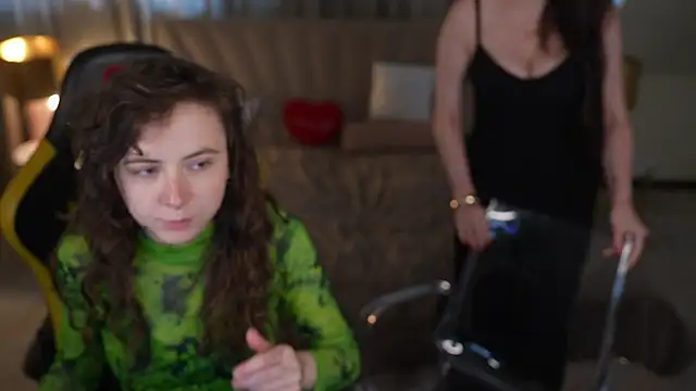 XXX chat uživo modela Orly_flame