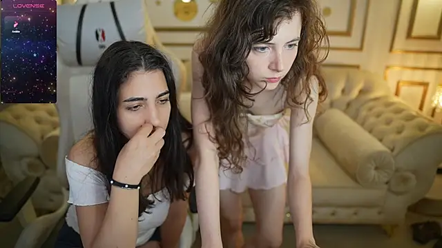 Orly_flame élő XXX-chatje