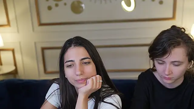 Orly_flame Webcamshow