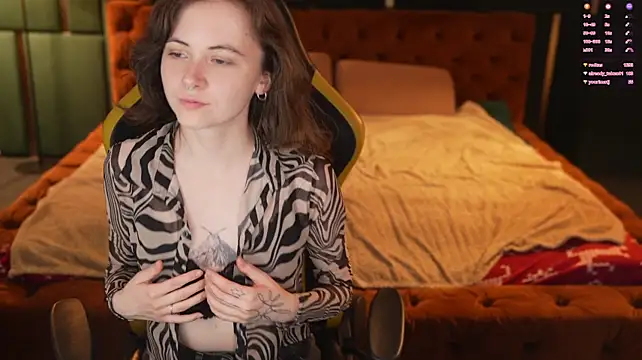 Chat XXX en directo de Orly_flame