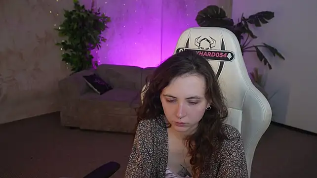 Orly_flame's Live Chat Room