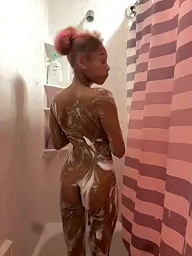 Tamiii420 webcam show
