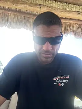 ZF-Athlete Adlı Modelin Web Kamerası Şovu