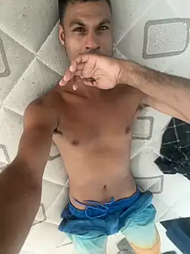 Show de ZF-Athlete na webcam