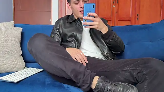 Enzho_liam Webcamshow