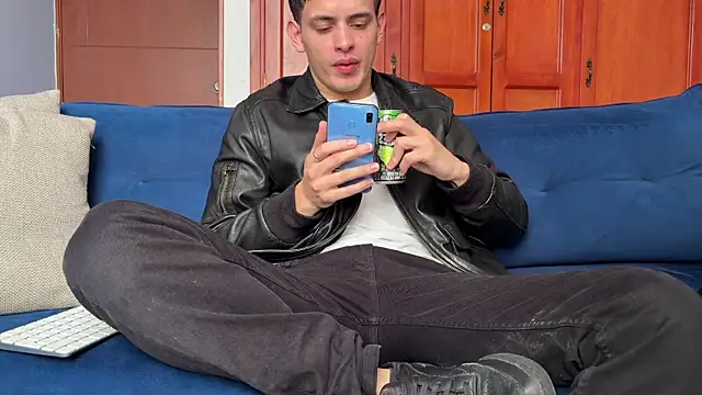 Enzho_liam – webcam-show