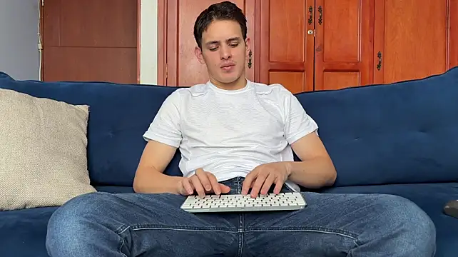 Enzho_liam – webcam-show