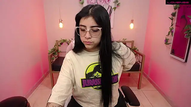Adri_gomez_x – Naživo XXX chat
