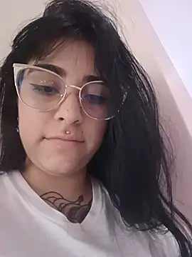 Adri_gomez_x 网络视讯表演