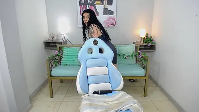 Pokazy przed kamerką – Adri_gomez_x