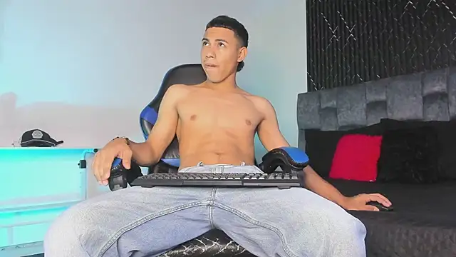 Liamsubtle01 Webcamshow