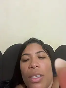 Show de webcam de ZahraAmira_