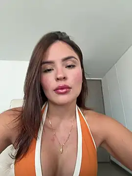 Chat +18 de SofiaGomez444 ao vivo